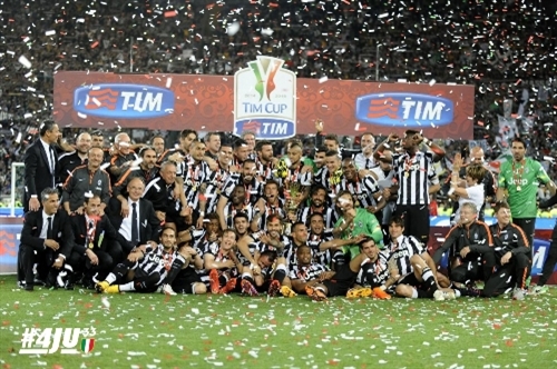 Vô địch Coppa Italia, Juventus mơ ăn ba