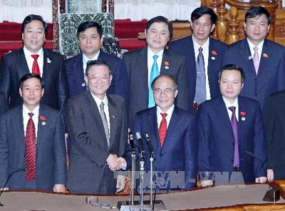 Chủ tịch Quốc hội Nguyễn Sinh Hùng hội đàm với Chủ tịch Thượng viện Nhật Bản