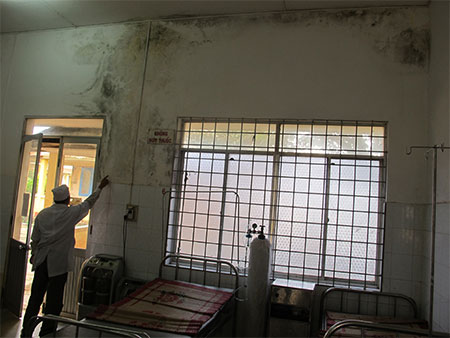 Cơ sở cũ xuống cấp, cơ sở mới dở dang