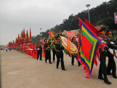 Triệu tấm lòng hướng về nguồn cội