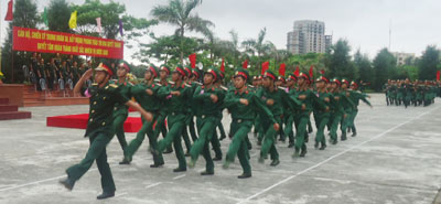 Thiêng liêng lời thề ngày tuyên thệ