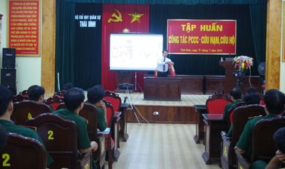 Tập huấn công tác phòng cháy chữa cháy - cứu nạn, cứu hộ