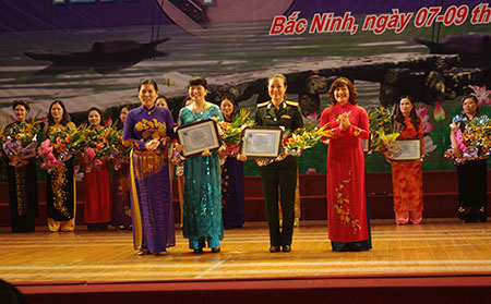 Đội Phụ nữ Quân đội giành giải nhất liên hoan hát dân ca