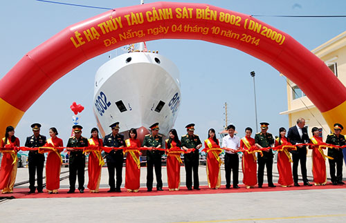 Hạ thủy tàu Cảnh sát biển 8002 có tầm hoạt động 5000 hải lý