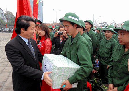 Thanh niên Hạ Hòa sẵn sàng lên đường nhập ngũ
