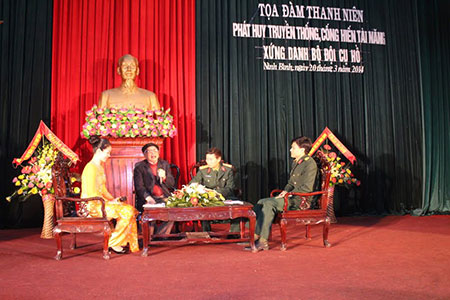 Bồi dưỡng, nâng cao y đức phục vụ bộ đội và nhân dân