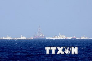 Tàu Trung Quốc chia thành 2 vòng ngăn cản trái phép tàu Việt Nam