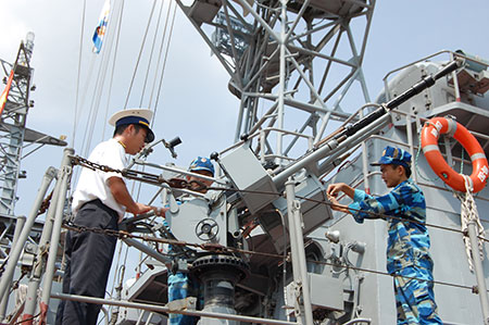 Nhiều hoạt động kỷ niệm 50 năm Ngày truyền thống đánh thắng trận đầu
