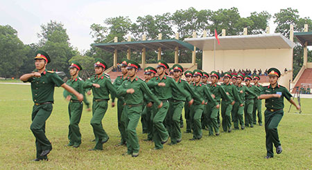 Quân khu 2: Khai mạc Hội thi cán bộ huấn luyện điều lệnh giỏi năm 2014