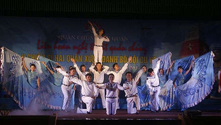 Khai mạc liên hoan nghệ thuật quần chúng khu vực 2 năm 2014