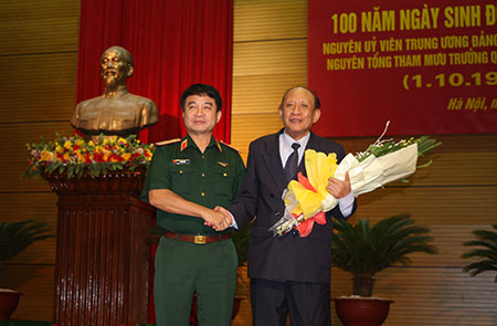 Kỷ niệm 100 năm ngày sinh Đại tướng Lê Trọng Tấn