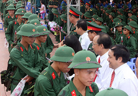 Tỉnh Thái Nguyên, hoàn thành chỉ tiêu giao quân đợt 2 năm 2014.