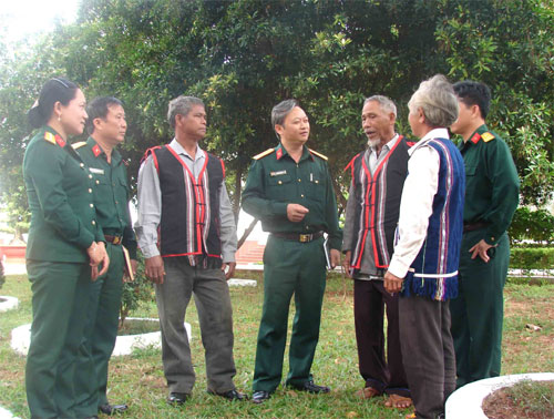 Phát huy vai trò già làng ở Tây Nguyên                              