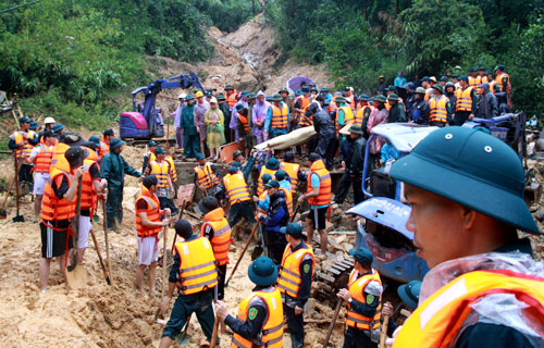 Nỗ lực cao nhất khắc phục hậu quả mưa lũ tại Quảng Ninh
