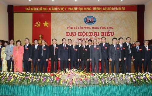 Tổng Bí thư Nguyễn Phú Trọng dự Đại hội đại biểu Đảng bộ Văn phòng Trung ương Đảng nhiệm kỳ 2015-2020