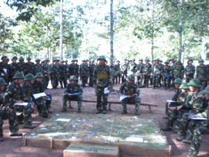 Trường Đại học Nguyễn Huệ tập huấn hè năm học 2011-2012