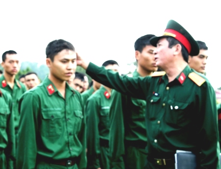 Kiểm tra các mặt công tác Lữ đoàn xe tăng 201