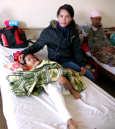 Cháu Ka Thị Mỹ cần chi phí chữa bệnh