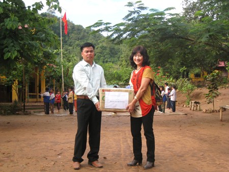 Cô giáo nặng lòng với vùng cao