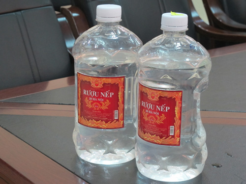 Rượu gây ngộ độc ở Quảng Ninh là loại Rượu nếp 29 Hà Nội, sản xuất ngày 12-10-2013