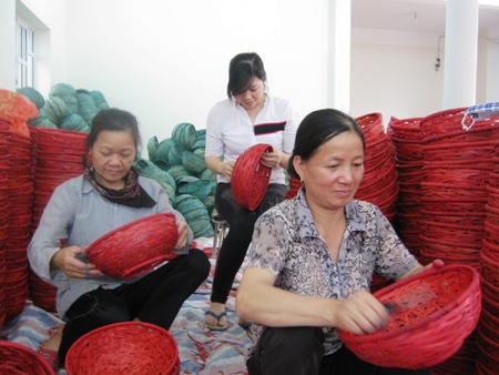 Cựu chiến binh “giữ lửa” làng nghề