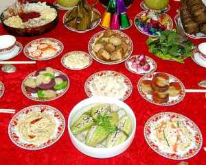 Đôi điều về dinh dưỡng và vệ sinh quanh bữa ăn ngày Tết