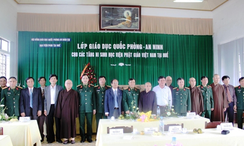 Bài 3: Lồng ghép nội dung quốc phòng, an ninh vào những giờ giảng đạo (Tiếp theo và hết)