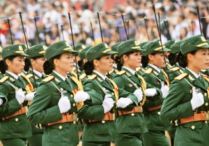 Nữ sinh viên có được tham gia nghĩa vụ quân sự?