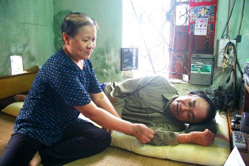 Hơn cả tình yêu