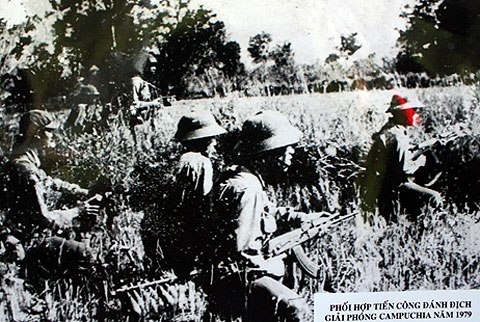Quân đội Việt Nam – Cam-pu-chia kề vai sát cánh bảo vệ độc lập đất nước
