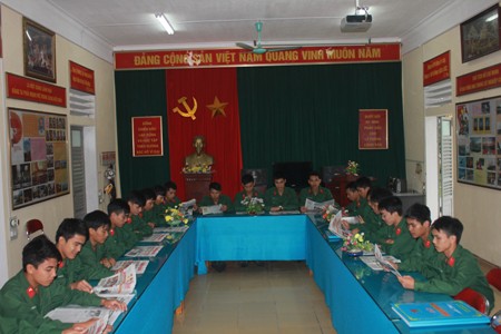 Xứng đáng là người anh trong tiểu đội