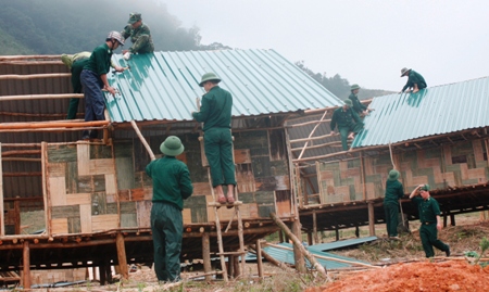 Sắc Xuân giữa đại ngàn Trường Sơn