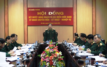 Thẩm định, đề nghị bổ nhiệm nâng ngạch, công nhận chức danh cho 648 cán bộ quân đội