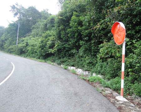 Nguy hiểm đường lên đỉnh Bàn Cờ