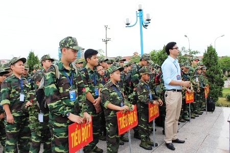 Một tuần làm chiến sĩ