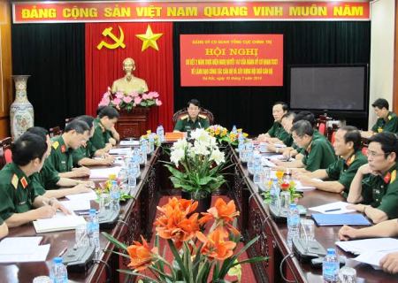 Quan tâm đào tạo, bồi dưỡng, quy hoạch, luân chuyển và sử dụng cán bộ
