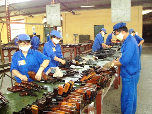 Kiến nghị sửa đổi, bổ sung chế độ phụ cấp đặc thù quân sự