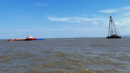 Ngưng tìm kiếm nạn nhân trong xác tàu chìm