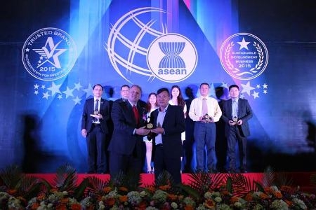 MBLand Holding được cấp chứng nhận Trusted Brand 2015