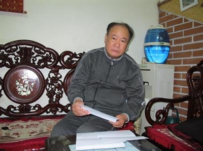 Thấp thỏm đợi chờ vì hướng dẫn chậm trễ