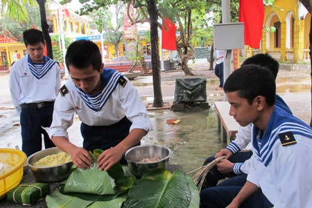 Tết đã về nơi đảo xa