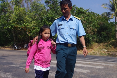 Phía sau nụ cười