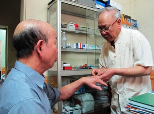 Bác sĩ của người dân nghèo