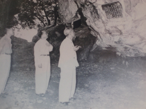 Thăm chùa Trầm nhớ Bác