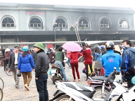 Xung quanh vụ cháy chợ Phố Hiến (TP Hưng Yên, tỉnh Hưng Yên): Còn nhiều tình tiết chưa được làm rõ