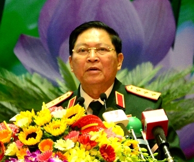 Phát huy chủ nghĩa anh hùng cách mạng, lập nhiều chiến công, tô thắm truyền thống vẻ vang của Quân đội anh hùng (*)