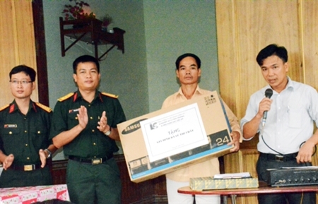 Mẹ Chắt có nhà mới