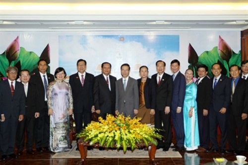 Tăng cường hợp tác giữa TP Hồ Chí Minh và tỉnh Chăm-pa-sắc (Lào)