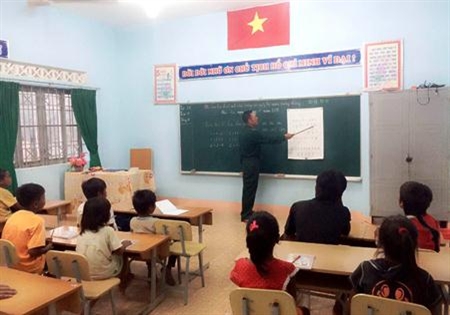 Lớp học giữa đại ngàn Tây Nguyên