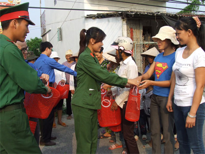 Tiếng lòng người ở lại